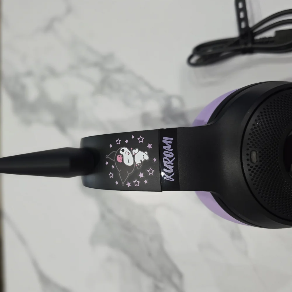 Kuromi Bluetooth Headphones with Cat Ears - Purple - Picture 3 of 12